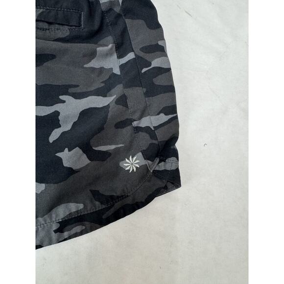 Athleta Girl All Play 3" Short Girl's Sz XXL 16 Athletic Black Camo Zip Pockets - Picture 9 of 9